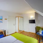 Hotell Inselhotel Kleiner Bodden