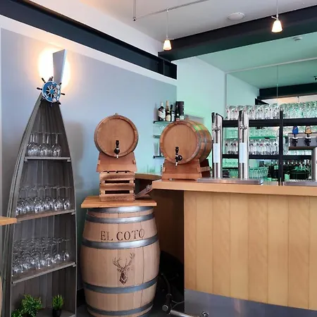 Inselhotel Kleiner Bodden Hotell Buschvitz