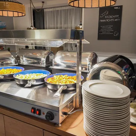 Inselhotel Kleiner Bodden Buschvitz