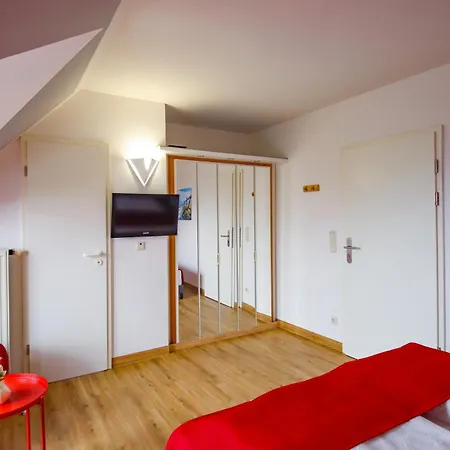 Inselhotel Kleiner Bodden Hotell Buschvitz