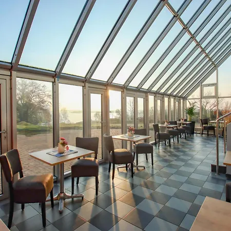 Inselhotel Kleiner Bodden 3* Buschvitz