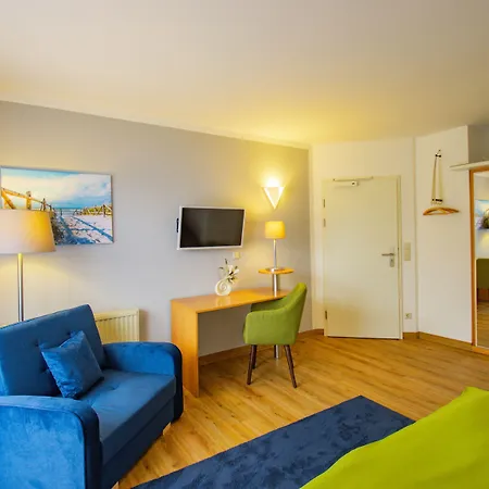 Inselhotel Kleiner Bodden Buschvitz