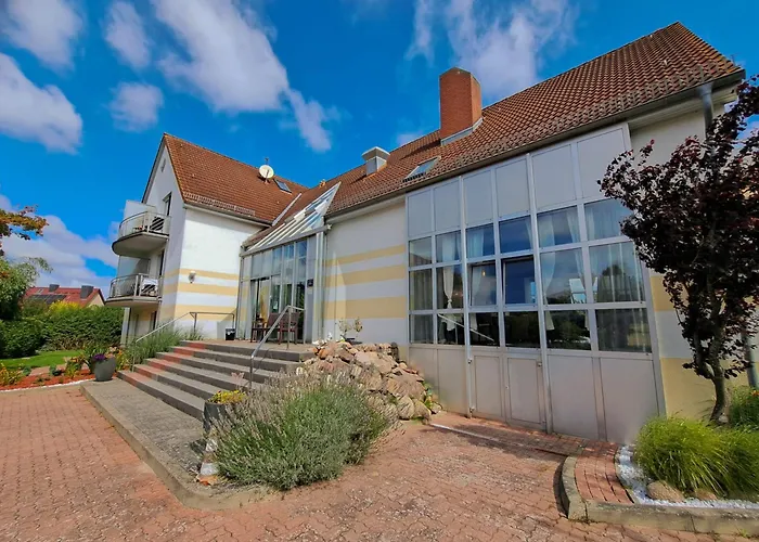 Inselhotel Kleiner Bodden 3*
