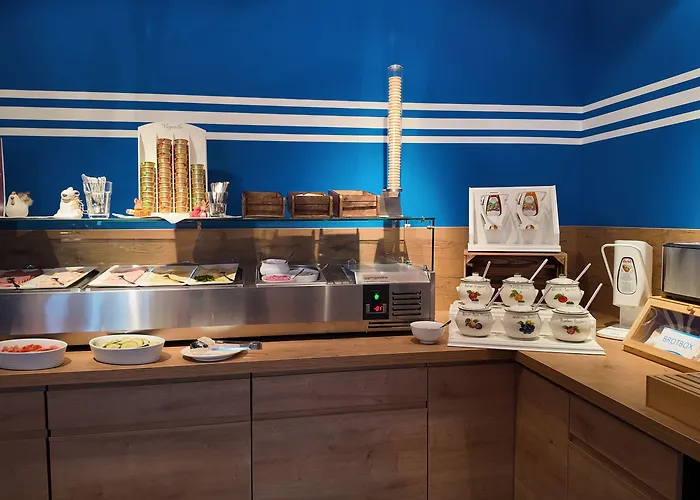 Inselhotel Kleiner Bodden 3*